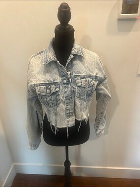 Forever 21 Light Blue Acid Wash Denim Jacket